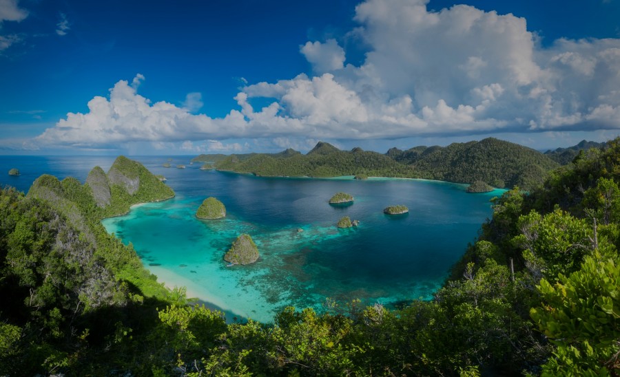 Quels sont les lieux incontournables à visiter aux îles Moluques ?